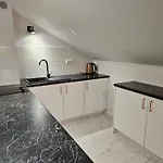 Biszkoptowa 3* Chrzanow Maly