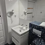 Guest house Biszkoptowa 3*